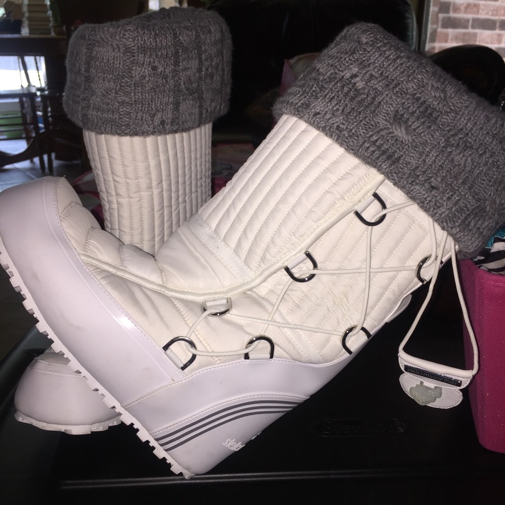 Adidas Stella McCartney white and gray snow boots